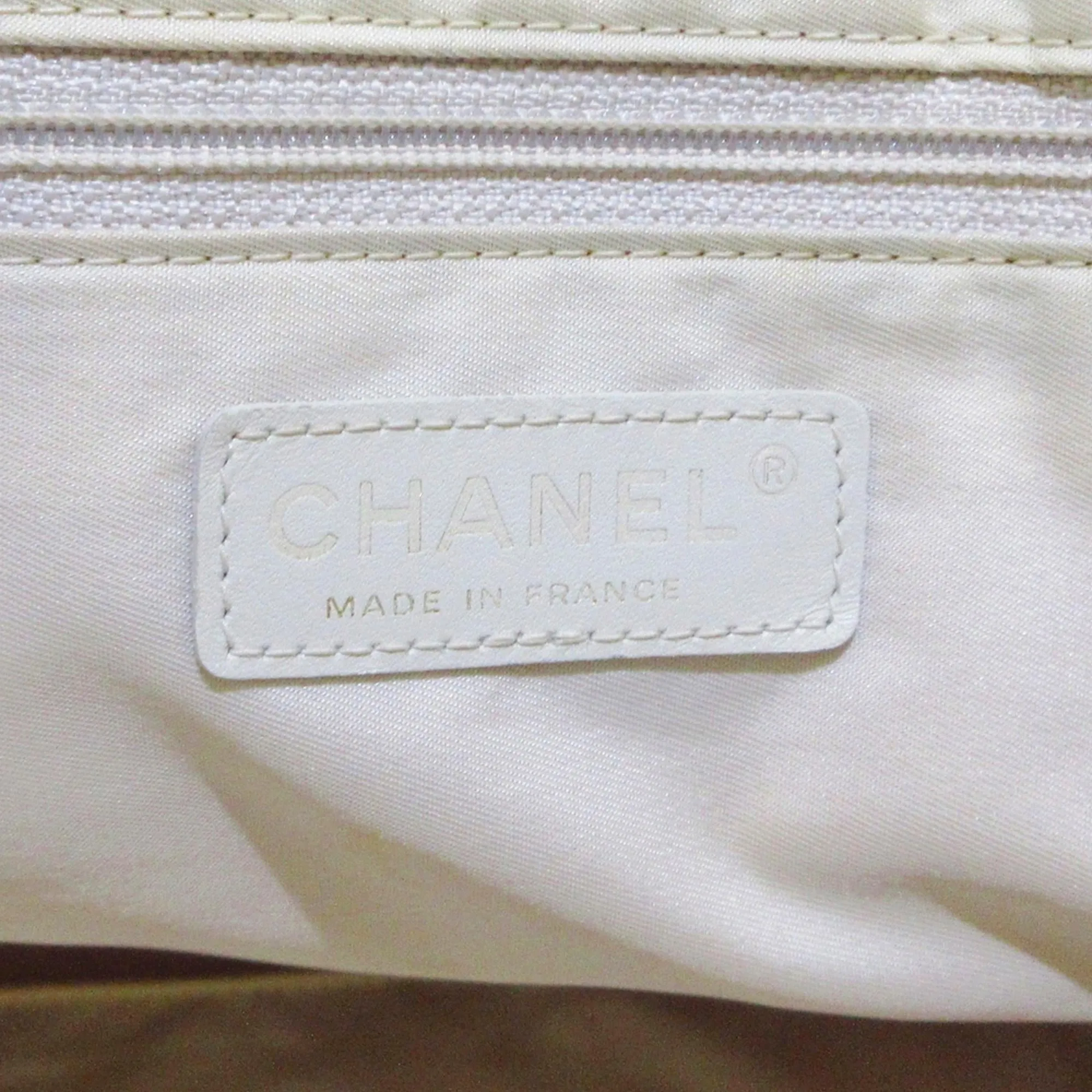 Chanel New Travel Line Nylon Tote Bag (SHG-xYo4ld)
